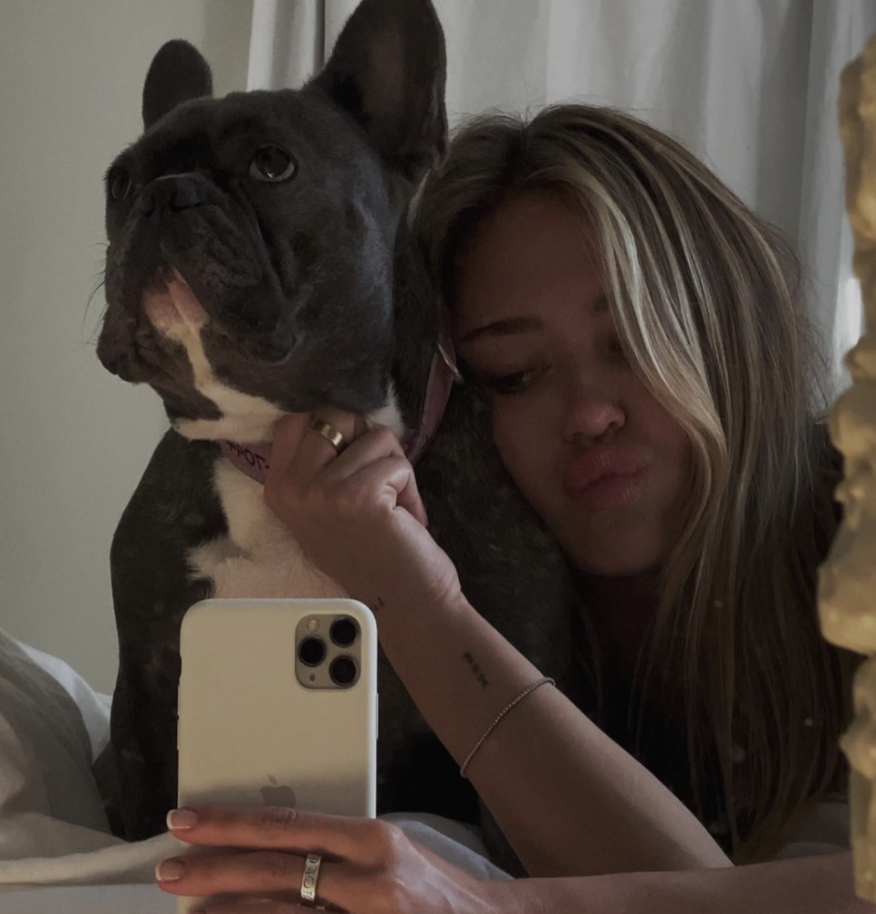 Hamlin's sister, Delilah Bell Hamlin, has a French Bulldog like the one pictured in The Perfect Magazine. 