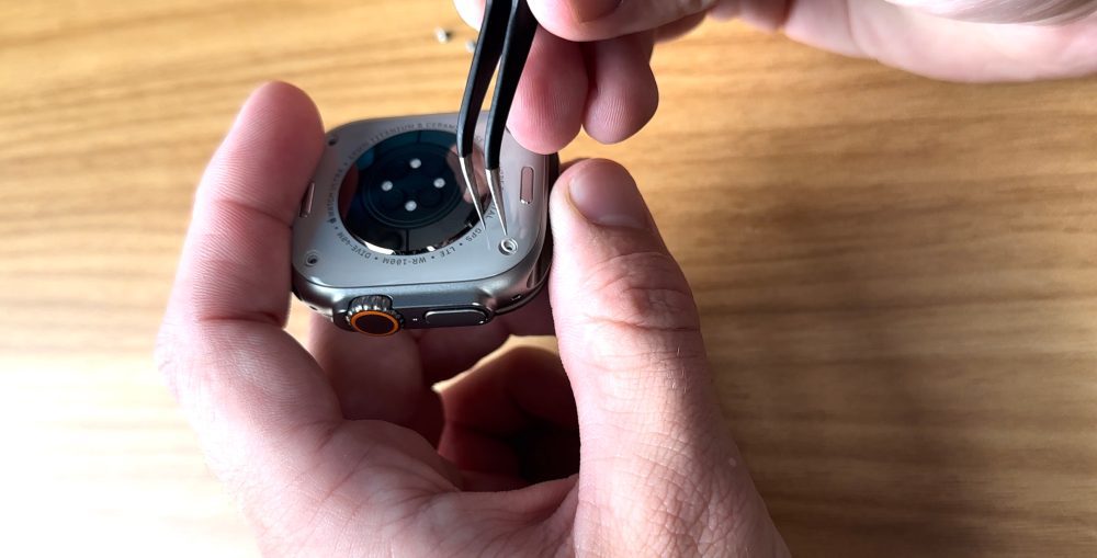 Apple Watch Ultra's O-rings